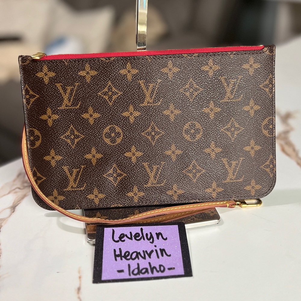 SOLD-Authentic Louis Vuitton Neverfull MM/GM Pouch Monogram Red